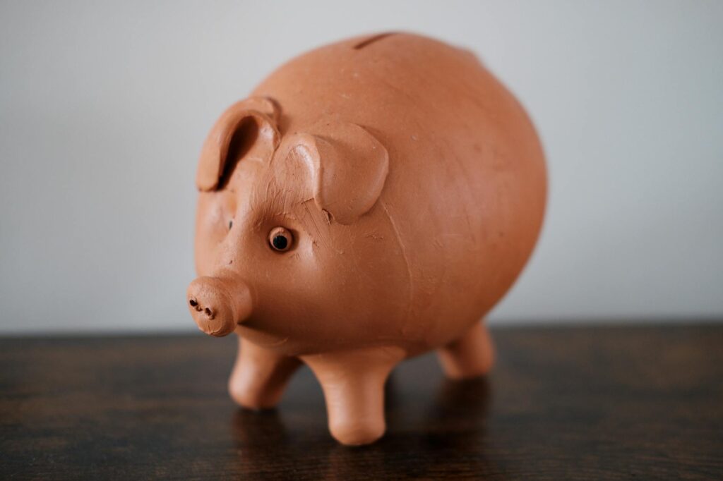 失敗パターン③：余ったお金を貯金しようとしている