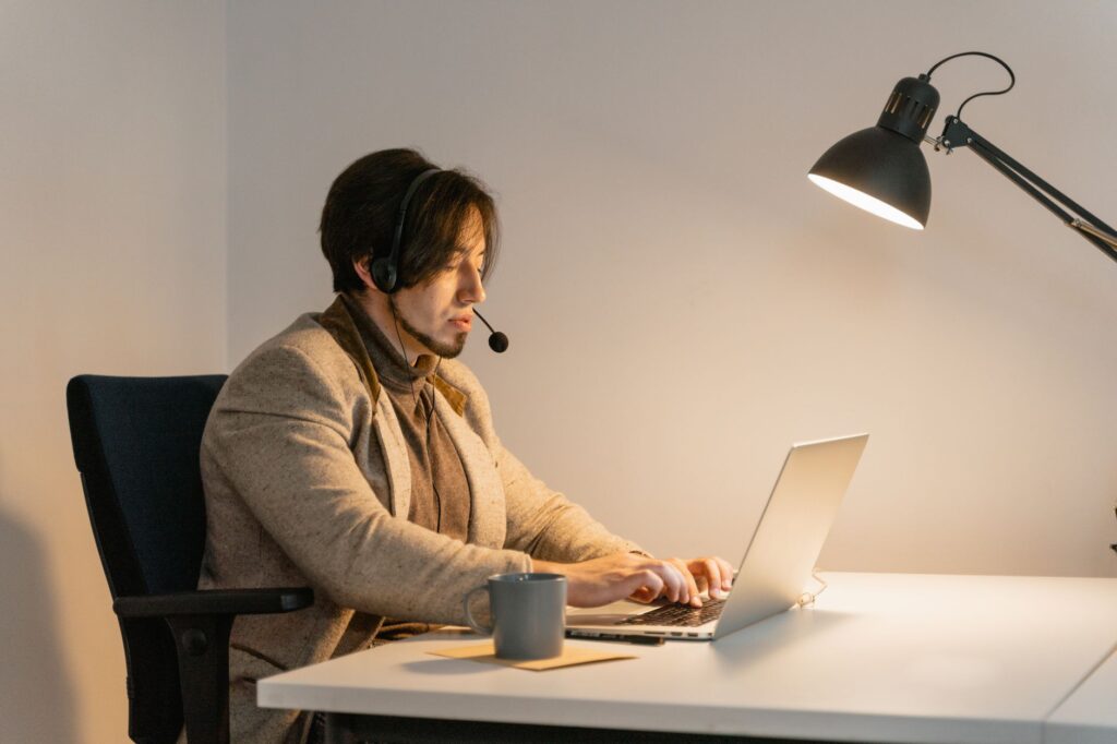 Midworksの特徴｜案件の種類とサポート内容